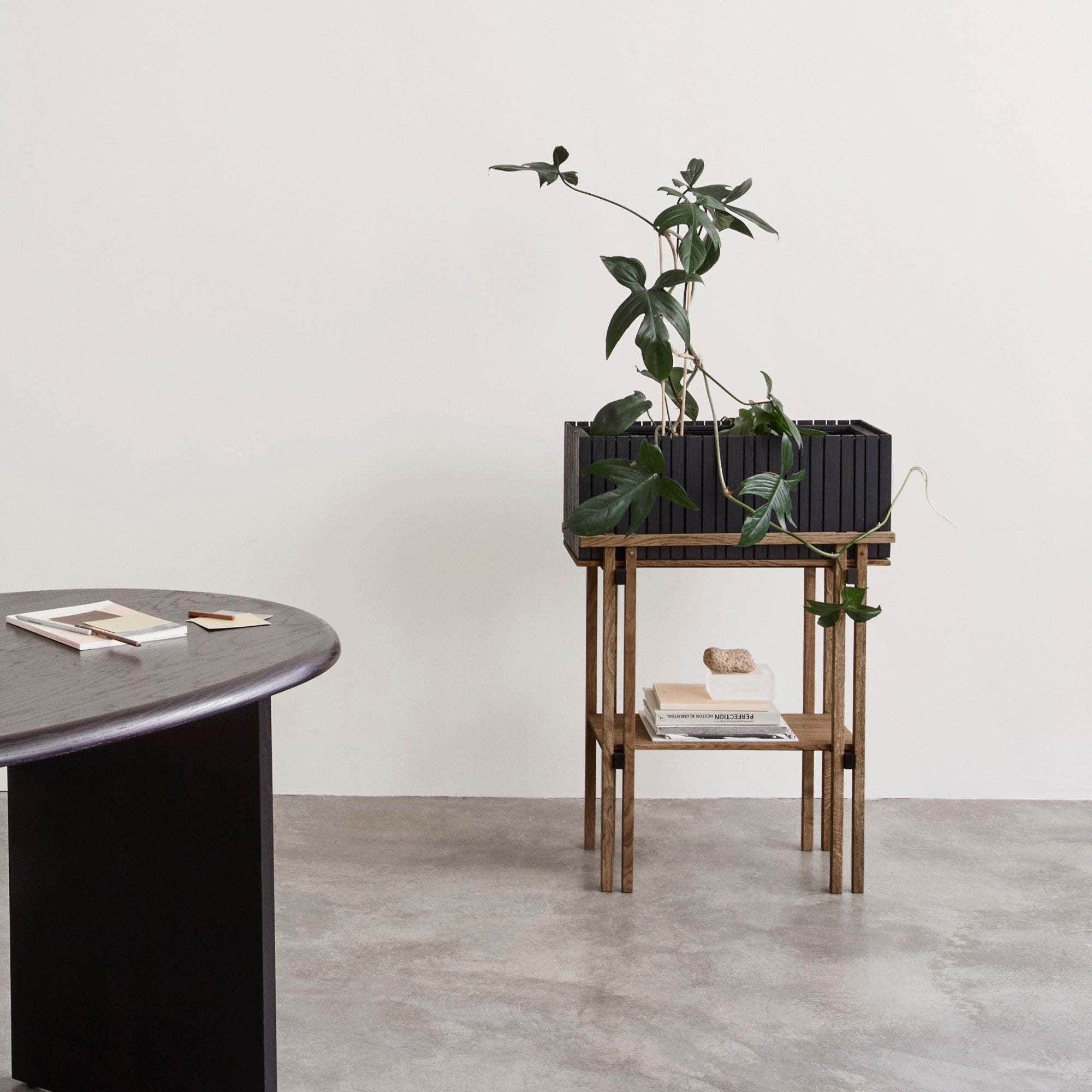 Oak Console Table for Planters – Fits GrowWIDE & GrowON – SQUARELY