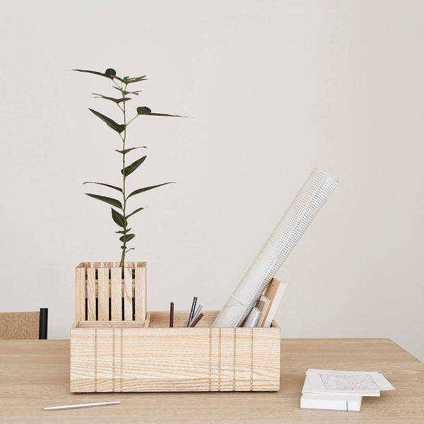 Table Organizer in Natural Ash